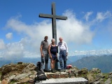 Monte Zeda : ritroviamo Renato (al centro) che non è salito alla Marona, qui con Dario ed Ezio