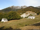 ......quindi procedendo per alpeggi (quante baite!!)